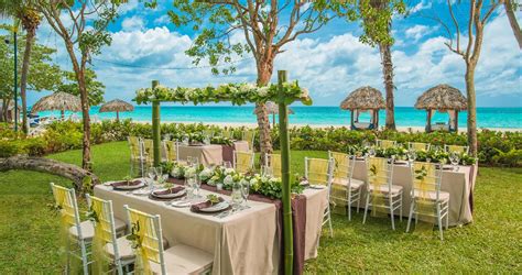 ideas and inspiration for your caribbean destination wedding sandals