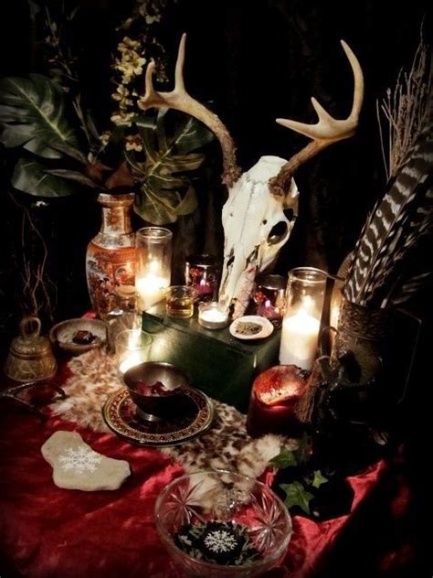 yule altar wiccankitten tumblr winter solstice pinterest beautiful wiccan and yule
