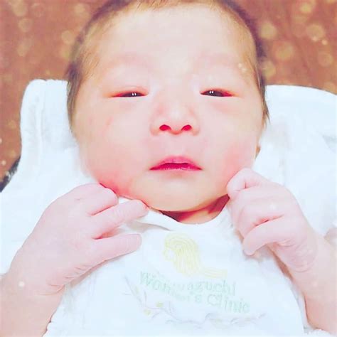 野元勇志さんのインスタグラム写真 野元勇志instagram 「絆桜が生まれ3カ月が経ちました。 この子の顔が日に日に変わっていく事で