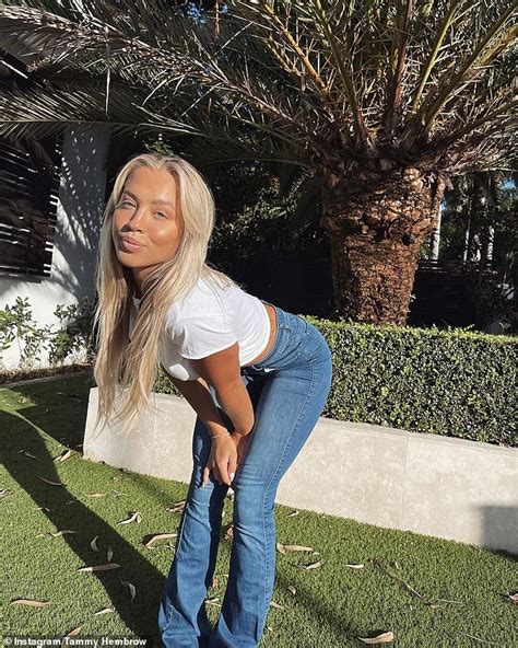 Tammy Hembrow Shows Off The Very Pert Derrière That Made Her Famous In