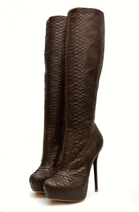 Pin By Ellizzie Castro On Knee High Boots Boots Shoe Boots Leather