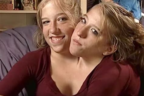 inside the life of conjoined twins abby and brittany hensel