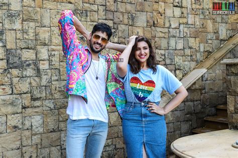 sidharth malhotra parineeti chopra promote ‘jabaraiya jodi