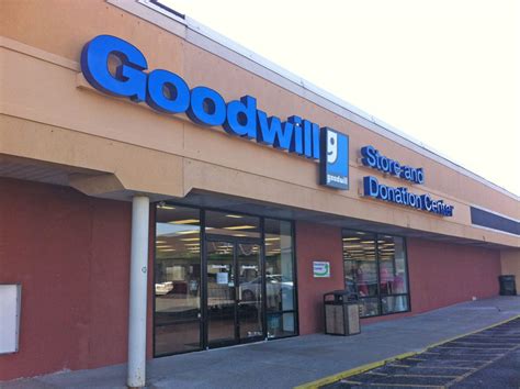 goodwill store donation center  main st morgantown pa