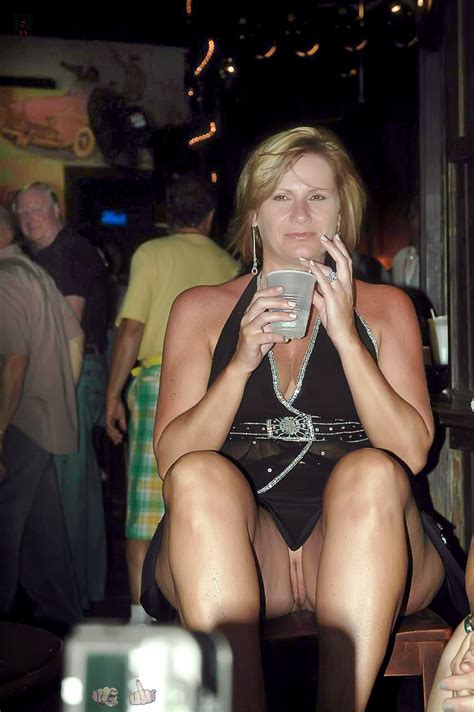 disco upskirt milf 51 in gallery upskirts pussy in public disco pub bar picture 2
