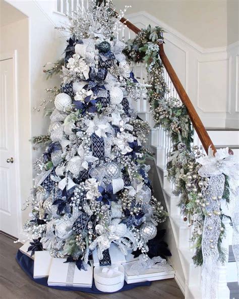 blue christmas tree decorations  create  winter mood