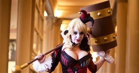 toyriffic harley qwednesday harley quinn cosplay by