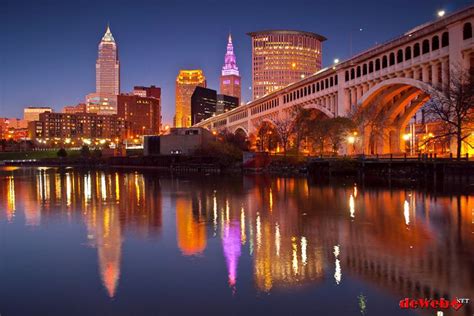 View Of Cleveland Skyline At Night Downtown Cleveland Cleveland Ohio
