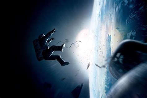 astronauts discuss  real  film gravity  digital trends