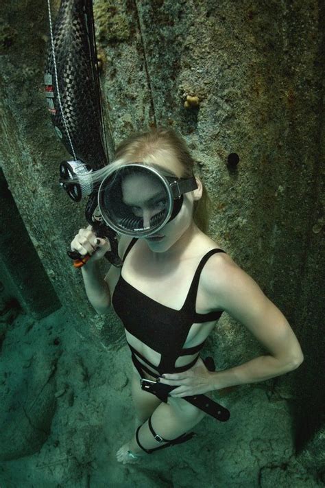 pin by earnest jackson on free diving scuba girl