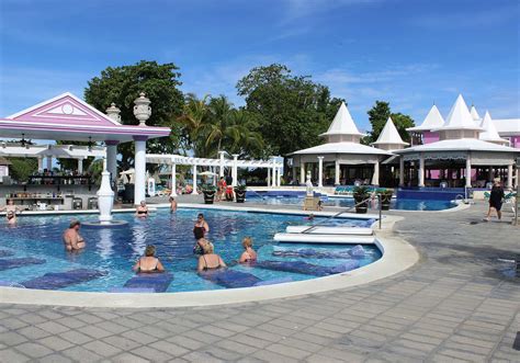 Hotel Review Riu Palace Tropical Bay In Negril Jamaica