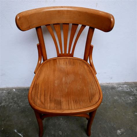 blank houten stoelen van dijk ko