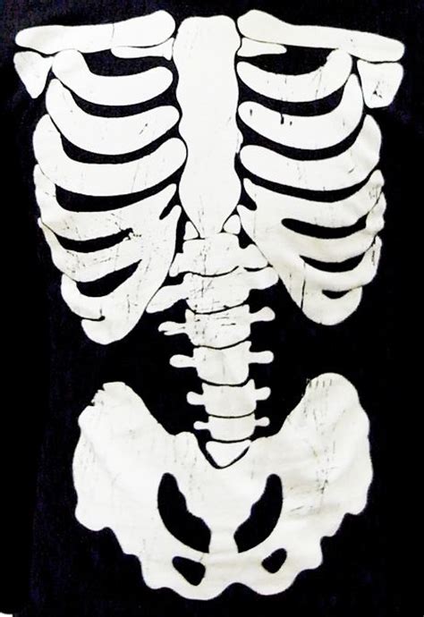 skeletons human skeleton  stencils  pinterest