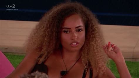 love island viewers spot the moment molly mae hague takes