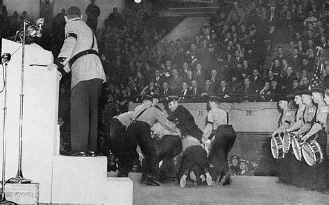 American Nazis Hitler Lovers Packed Madison Square Garden For A Rally