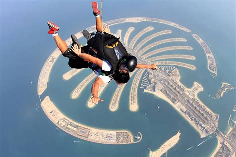 thrill  tandem skydiving  dubai
