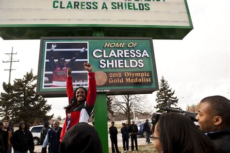 Watch Flint S Claressa Shields Give Showtime A Tour Of Her