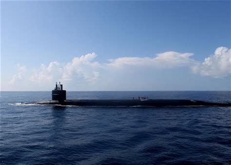 Paul Davis On Crime The Silent Service Inside A U S Navy Submarine