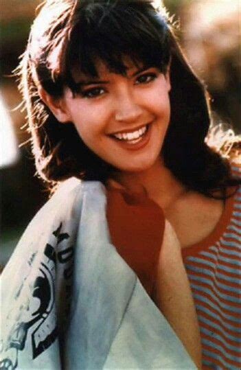 So Pretty Phoebe Cates Beauty Celebrities