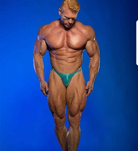 pin on bodybuilders bodybuilding muscle fisiculturismo