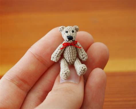 crafters delights evolution  miniature teddy bears