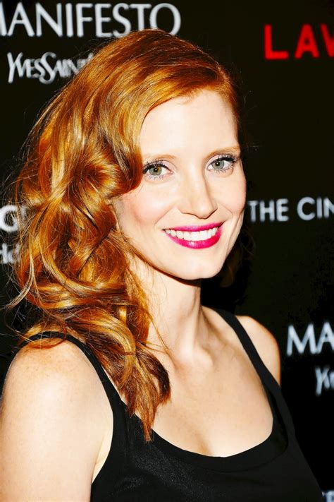 jessica chastain bright pink lipsticks top pink