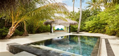 sun siyam iru fushi deluxe beach villa with pool 2 maldives water villas