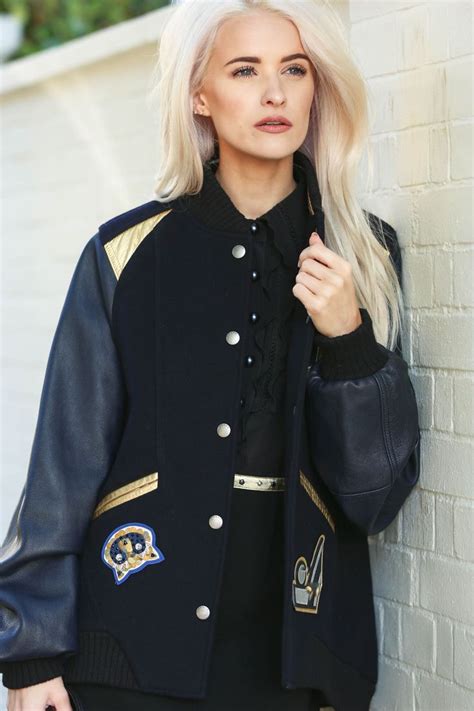 how to style the varsity jacket for fall to winter inthefrow fall