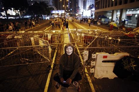 hong kong democracy protests crt s live blog wsj
