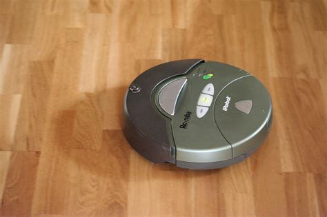 cost  convenience robot vacuums require  energy    yale environment review