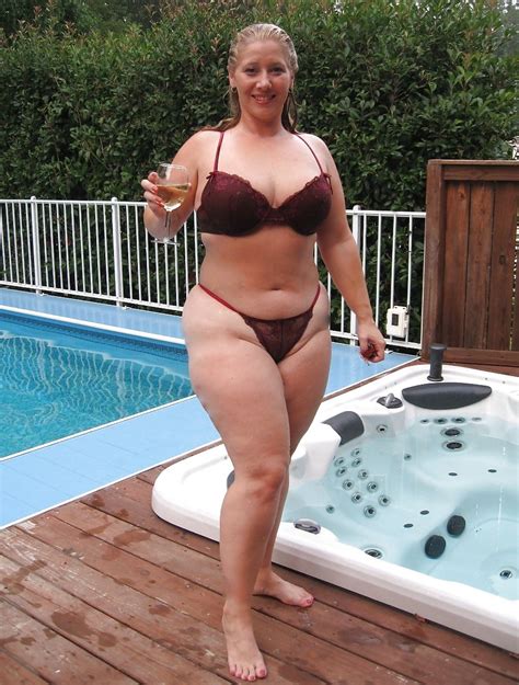 Chubby Bikini Milf Porn Pictures Top Comments 2