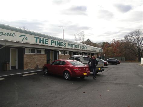 pines motor lodge updated  motel reviews lindenhurst ny