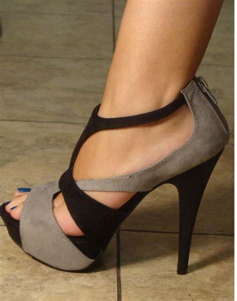 I Love Me Some Shoes Kristynfxchr09 Chaussures Talons