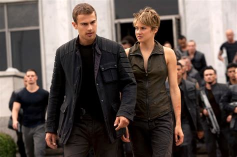 divergent sequel insurgent takes top spot at box office with 54m