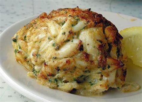 16 restaurants that have the best crab cakes in delaware