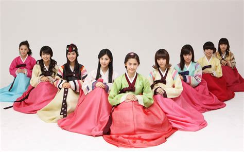 Female Kpop Idols And Groups In Hanbok