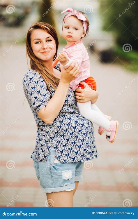 Mom Daughter Pregnant – Telegraph
