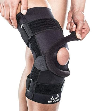 Wrap Around Compression Supportive Knee Brace For Patellofemoral Pain