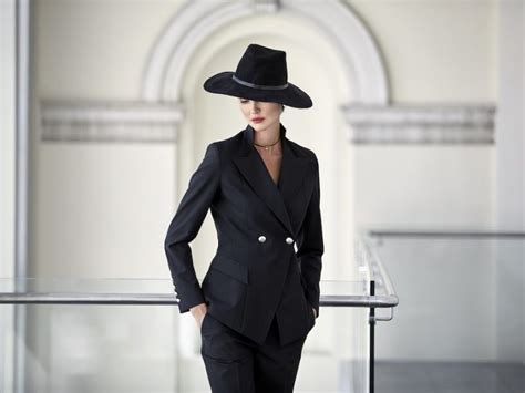 reasons  choose  luxury fashion brand dline blog