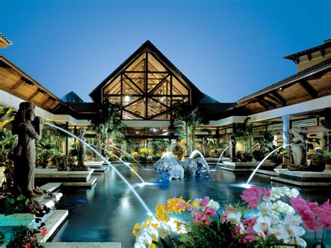 loews royal pacific resort  universal orlando florida usa hotel review conde nast traveler