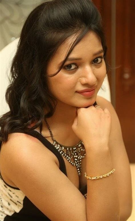 neetu singh latest stills latest tamil actress telugu