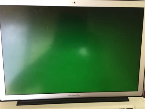 boot macbook pro   booting halts   screen