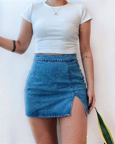 daily outfits fashion blog  instagram basic outfit inspo white tee  denim skirt