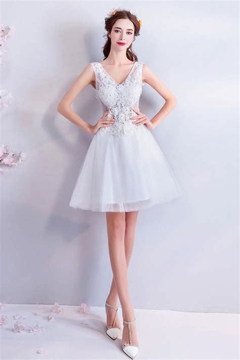 Gorgeous White Lace V Neck Short Bridal Party Dress