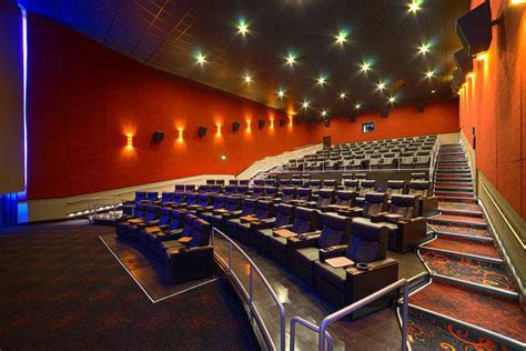 regal cinemas    door knockers