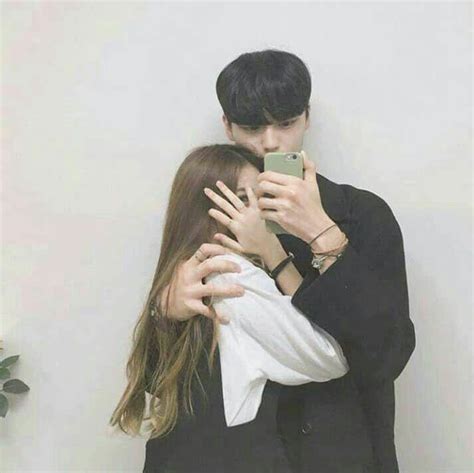 pin by ﾟ ･｡ﾟℓℓαα ѕυgαяﾟ ･｡ﾟ on ulzzang ulzzang couple cute couples