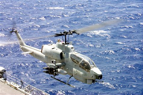 ah  super cobra  marine medium helicopter squadron  hmm   air combat