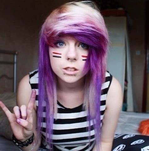 Her Hair Is So Beautiful I M Gonna Die Purple Blonde Hair Emo Scene