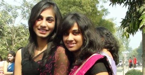 indian desi cute college girls in saree bold images beautiful desi sexy girls hot videos cute