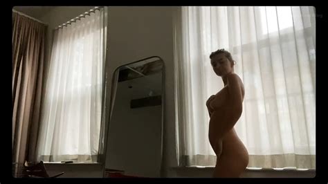 emily ratajkowski nude topless and leaked porn video